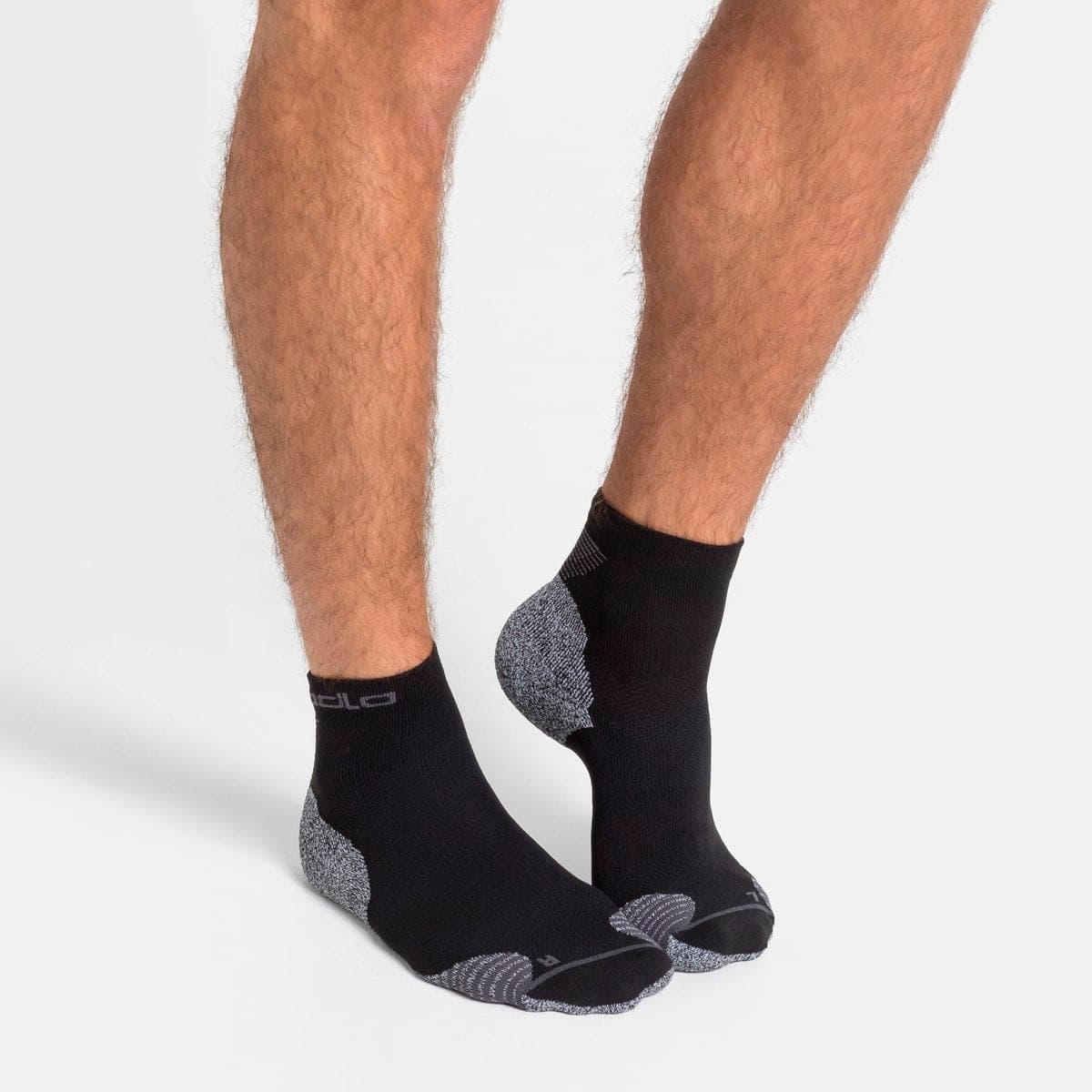 Odlo spordisokid Ceramicool Running Quarter Socks