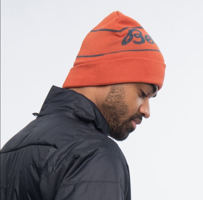 Müts Logo Beanie